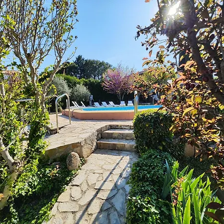 Casa de Férias Poolside Compact Family Blum *