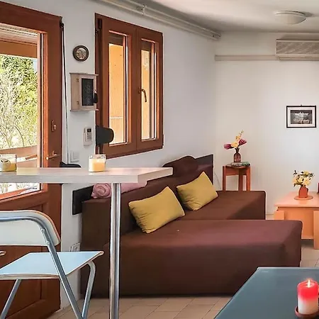 Casa de Férias Poolside Compact Family Blum Rovinjsko Selo