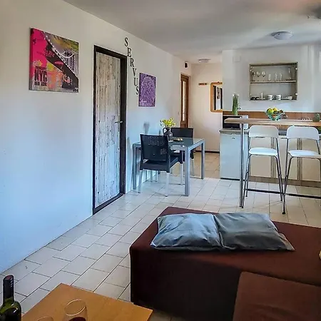 Poolside Compact Family Blum Casa de Férias Rovinjsko Selo